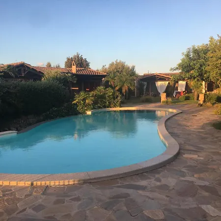 Villa Borgo - *